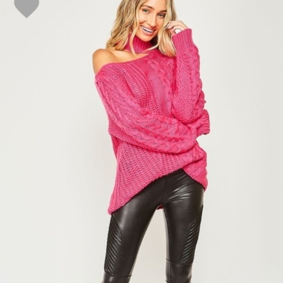 NWT One Shoulder Mock Neck Cable Knit Sweater in Tan, S - Picture 6 of 9